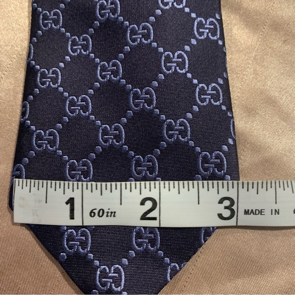 Gucci Tie Black and Blue - Picture 6 of 6